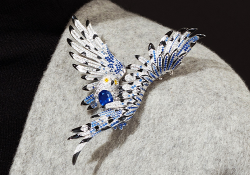 French Design Awards Winner -  Snowy Owl Brooch by Guangzhou Jiuhesha Jewelry Co., Ltd.