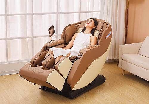 French Design Awards Winner - Relaxbro Master Series Massage Chair by Shanghai Sensology Intelligent Technology Co., Ltd.