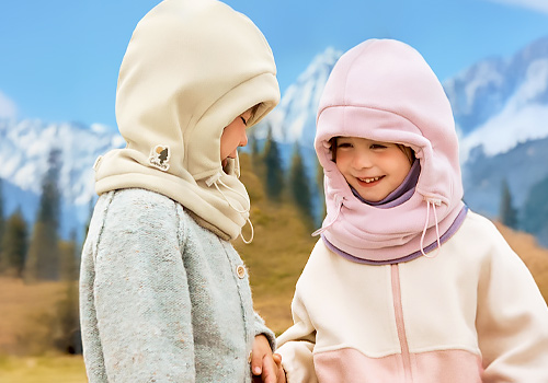 French Design Awards Winner - Kids 3-in-1 Snood by Yiwu Nayou Fashion Co., Ltd.