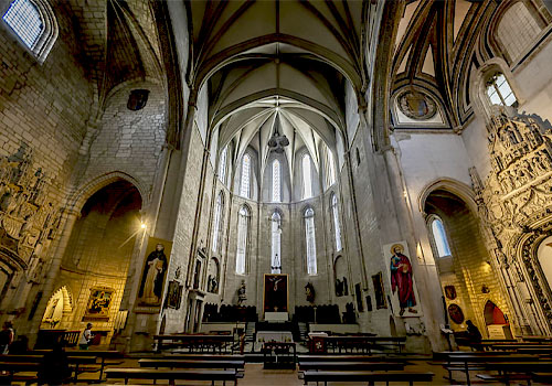 French Design Awards Winner - RESTORATION APSE AND STAINED GLASS WINDOWS S. PABLO  by Eduardo Miguel González Fraile