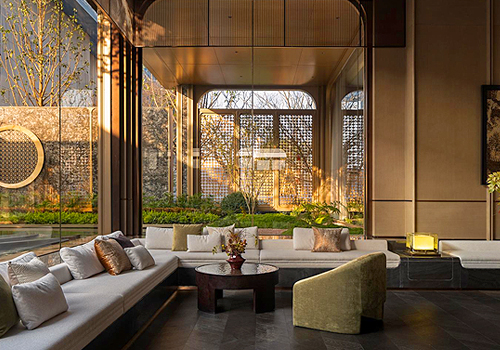 French Design Awards - Opulent Shimmer