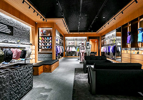 French Design Awards Winner - Arc'teryx Alpha Center Shanghai by ARC'TERYX & RNP