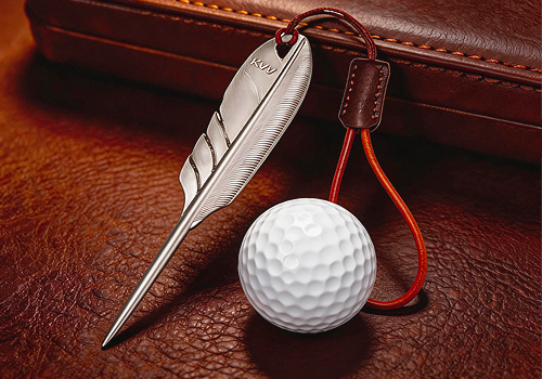 French Design Awards Winner - Golf Divot Tool by KVV SPORTS LTD