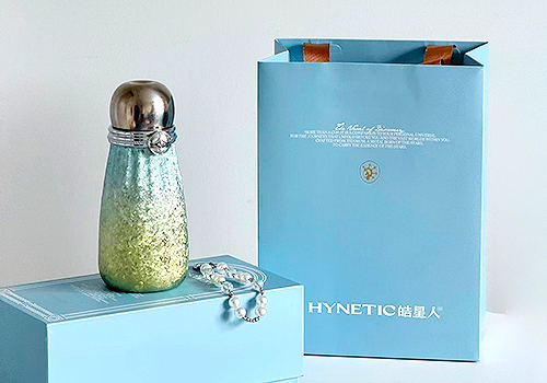 French Design Awards - HYNETIC Wealth Pouch Titanium Cup