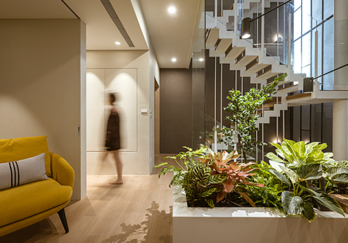 French Design Awards - Luminescent Atrium