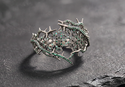French Design Awards - Throne of Thorns