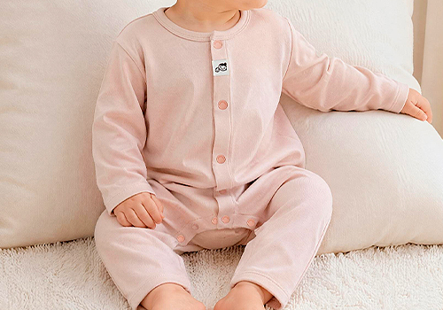 French Design Awards - Akasugu Infant Polylactic Acid Moisturizing Soothing Wear
