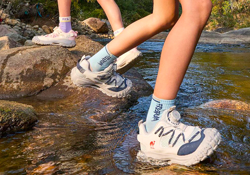 French Design Awards Winner - Camel Kids' Cuddle Kin Shoes by Camel (China) Outdoor Products Co., Ltd