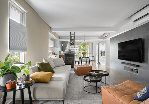 French Design Awards Winner - Settling in Soho by Helang interior design