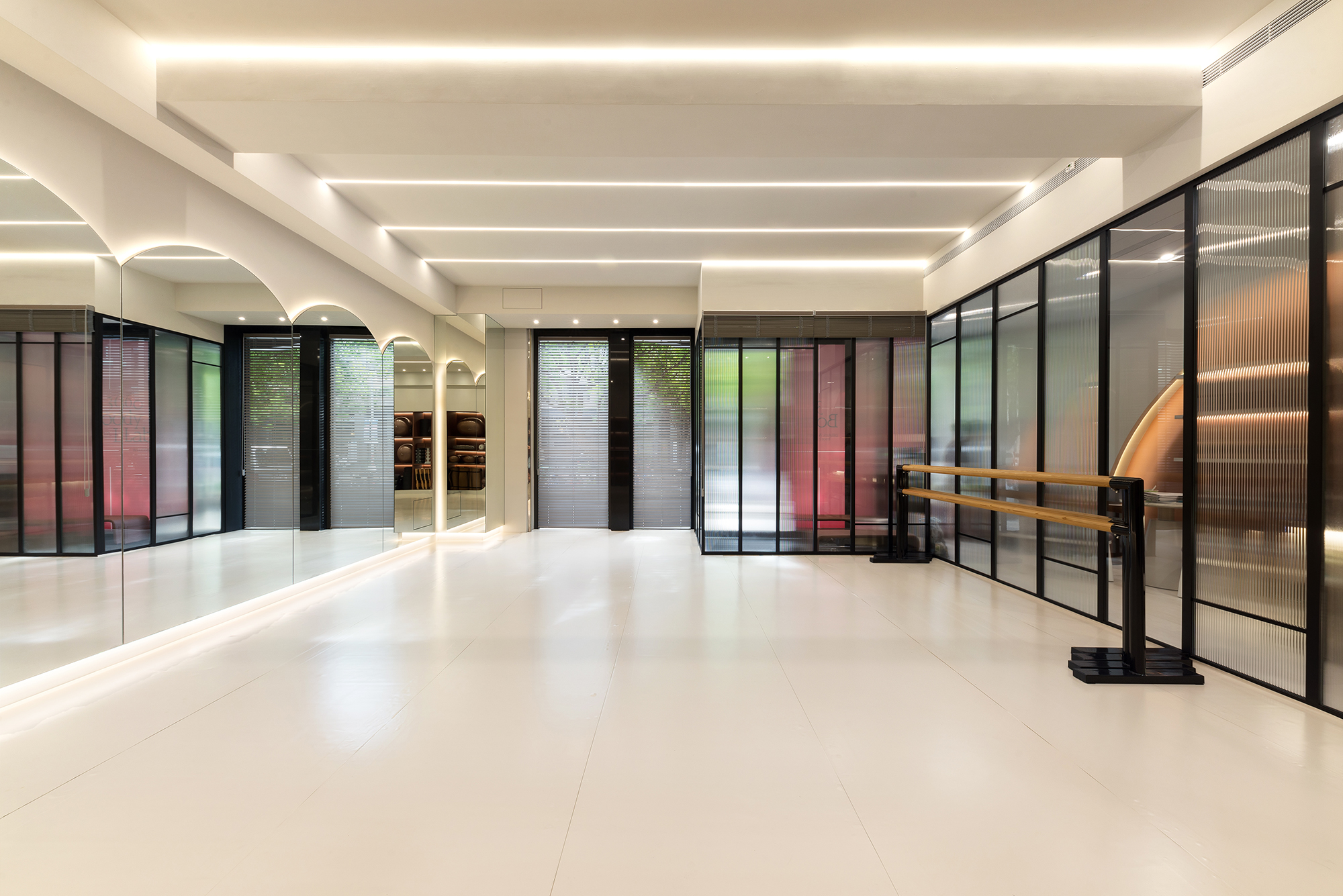 French Design Awards - Where Beauty Meets Power