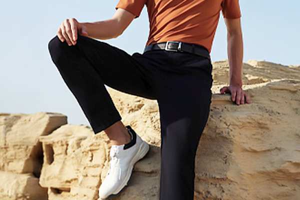High-Stretch Pants Puts Functional Fashion in the Spotlight with Gold Awards